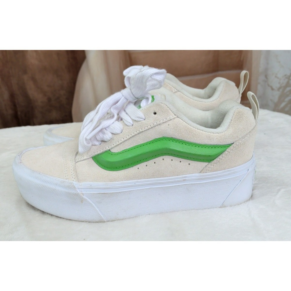 VanVans Knu Stack Platform Sneakers‎ Cream Suede